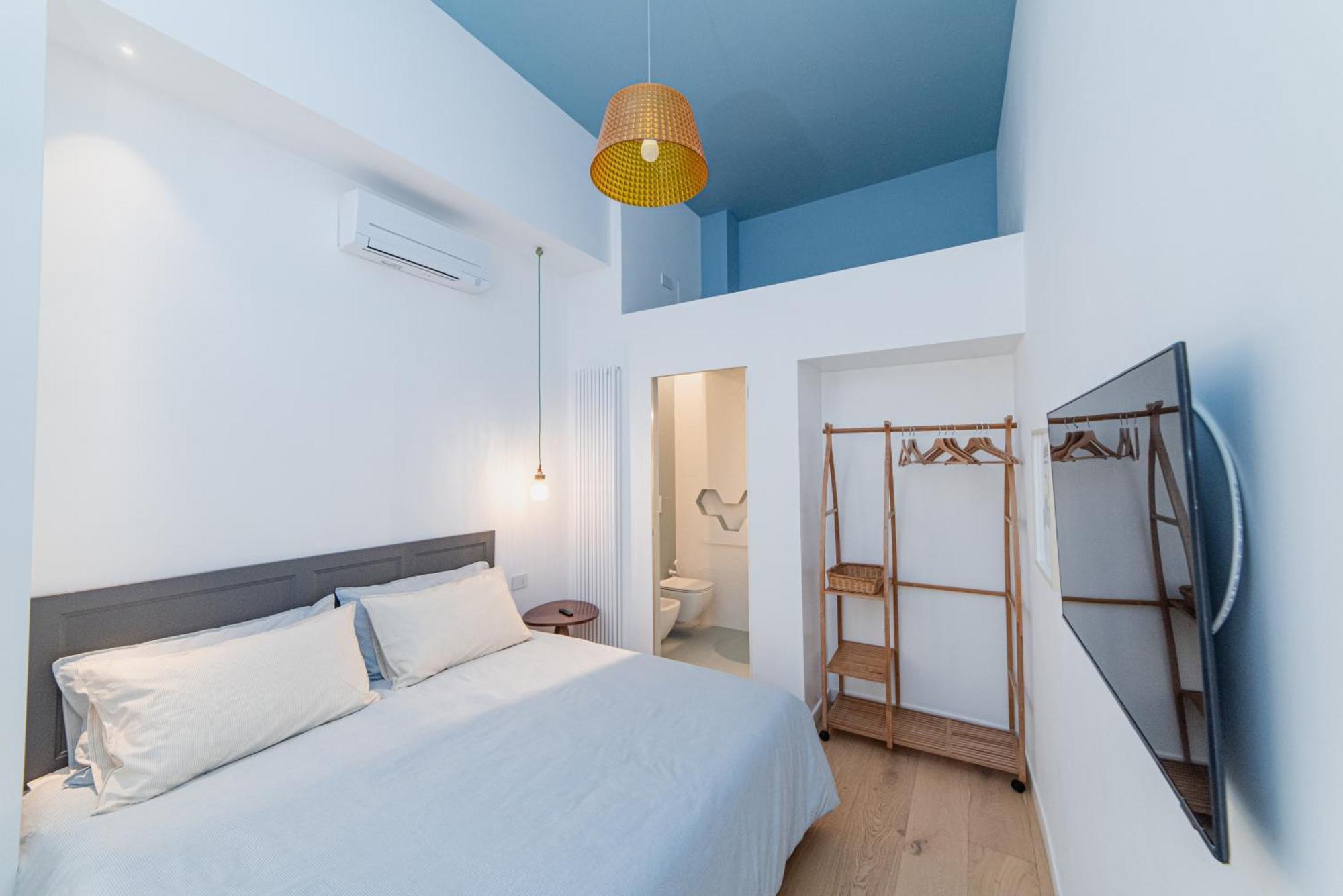 San Michele 15 Apartment Σαλέρνο Εξωτερικό φωτογραφία